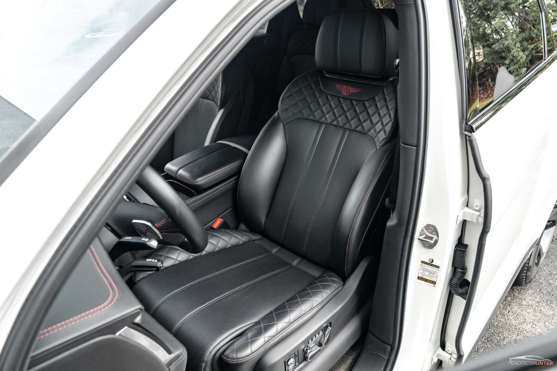 Used 2018 Bentley Bentayga Black Edition $281K MSRP +